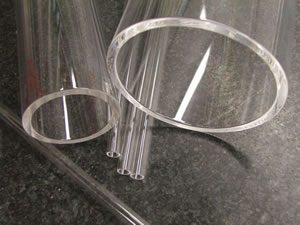 Tubes quartz transparent et silice opaque pour fours